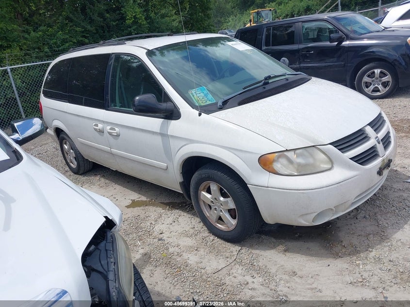 2005 DODGE GRAND CARAVAN SXT | 2D4GP44L85R216300 | UPCARS