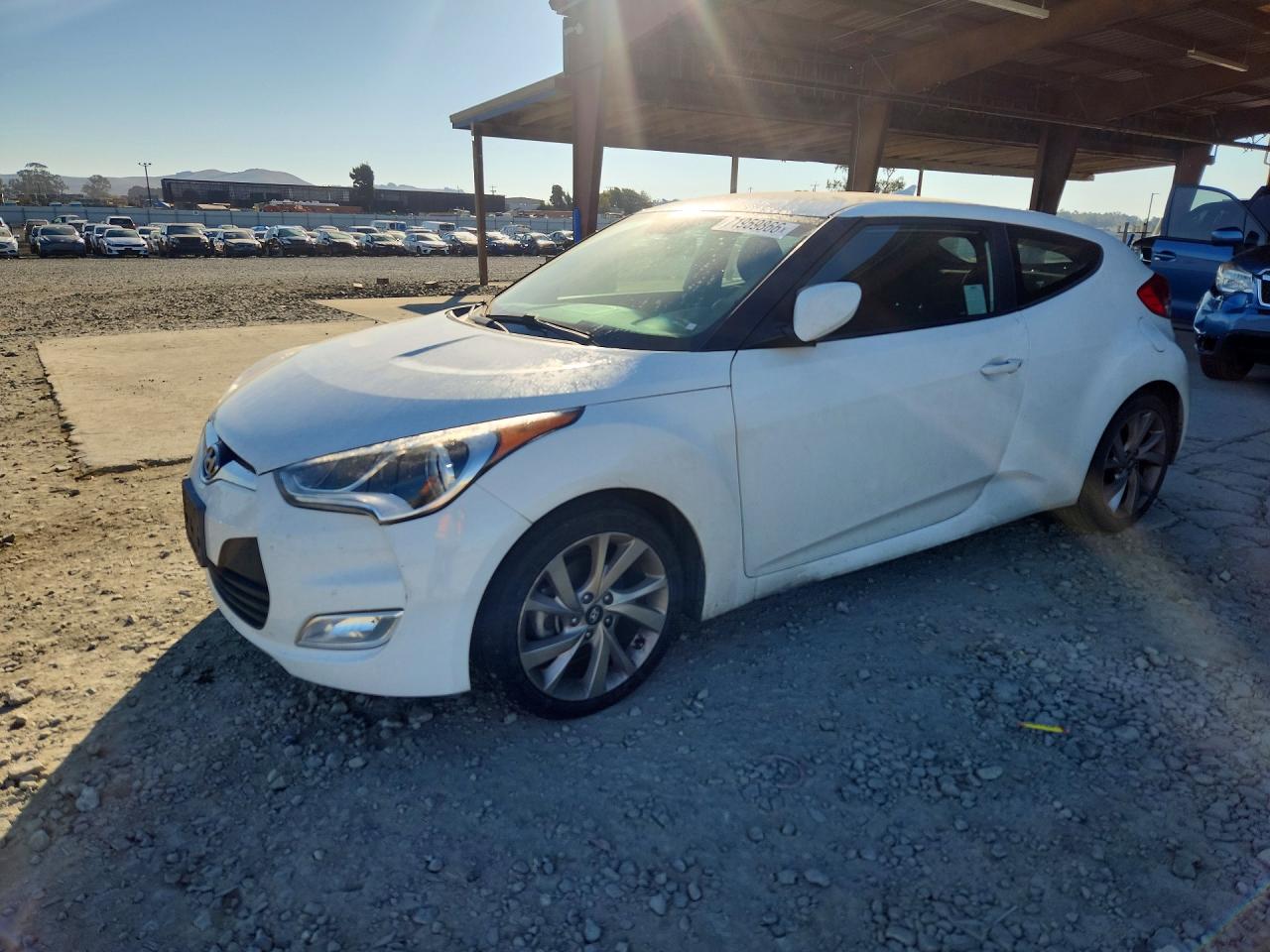 2017 HYUNDAI VELOSTER BASE | KMHTC6AD7HU307335 | UPCARS