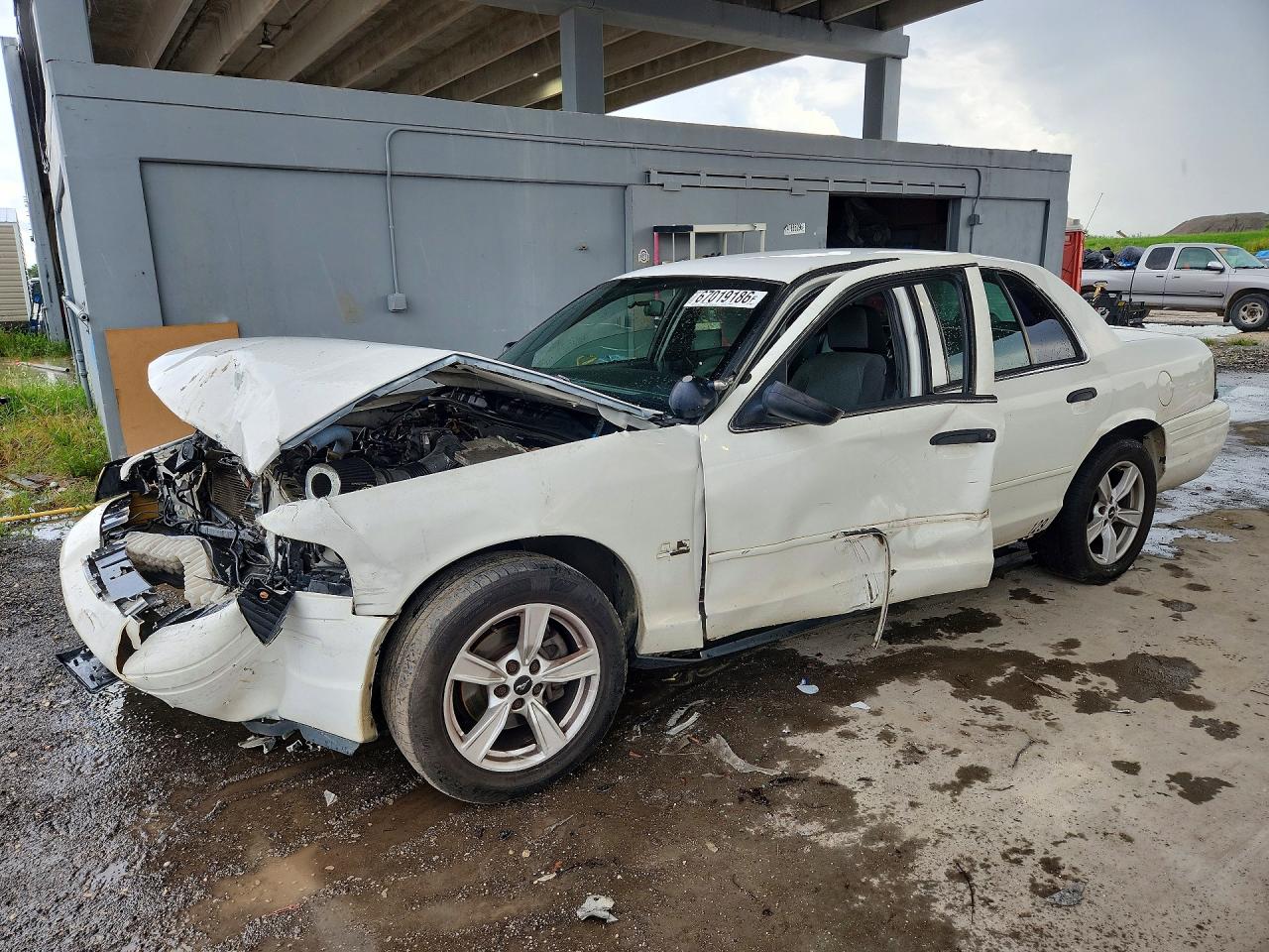 2011 FORD CROWN VIC POLICE INTERCEPTOR | 2FABP7BV8BX114442 | UPCARS