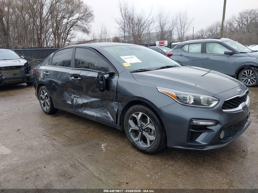 2021 KIA FORTE LXS | 3KPF24AD2ME264587 | UPCARS