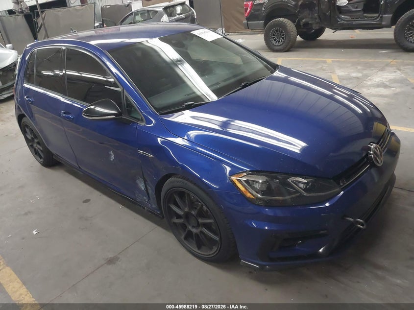 2018 VOLKSWAGEN GOLF R 2.0T W/DCC   NAVIGATION | WVWWF7AU5JW066285 | UPCARS