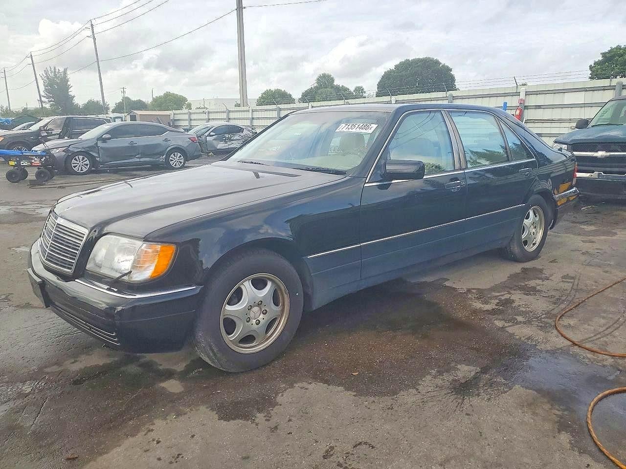 1998 MERCEDES-BENZ S-CLASS 500 | WDBGA51G1WA383694 | UPCARS