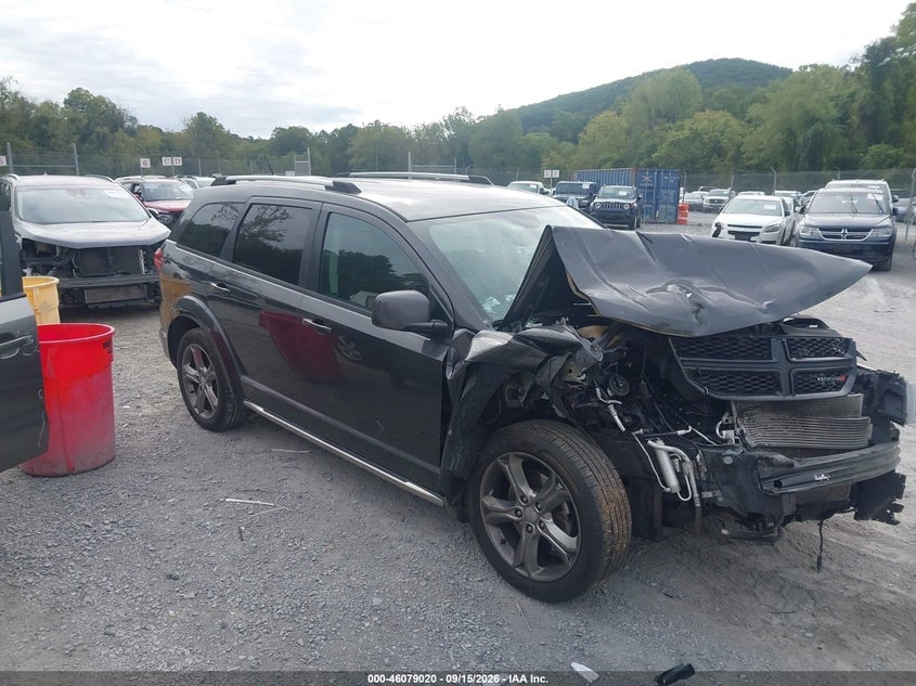 2017 DODGE JOURNEY CROSSROAD PLUS AWD | 3C4PDDGG1HT555793 | UPCARS
