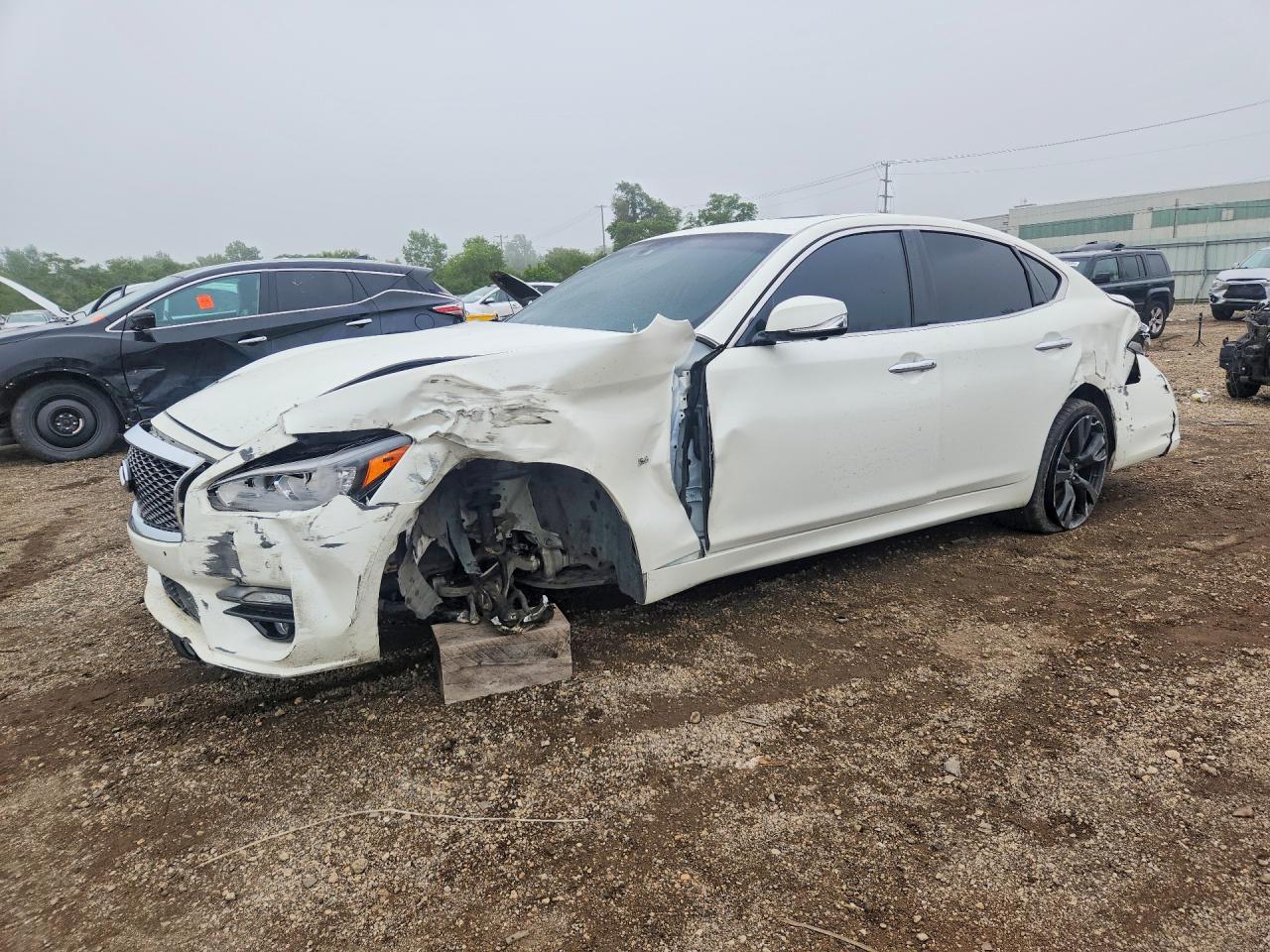 2018 INFINITI Q70 5.6 LUXE | JN1AY1AR3JM120002 | UPCARS
