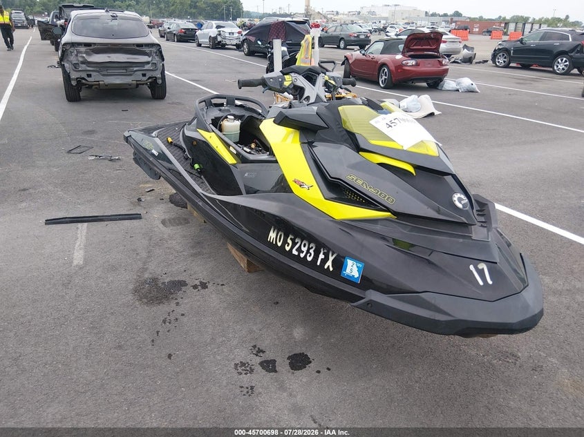 2012 SEADOO RXT-260 | 00000YDV23699C212 | UPCARS
