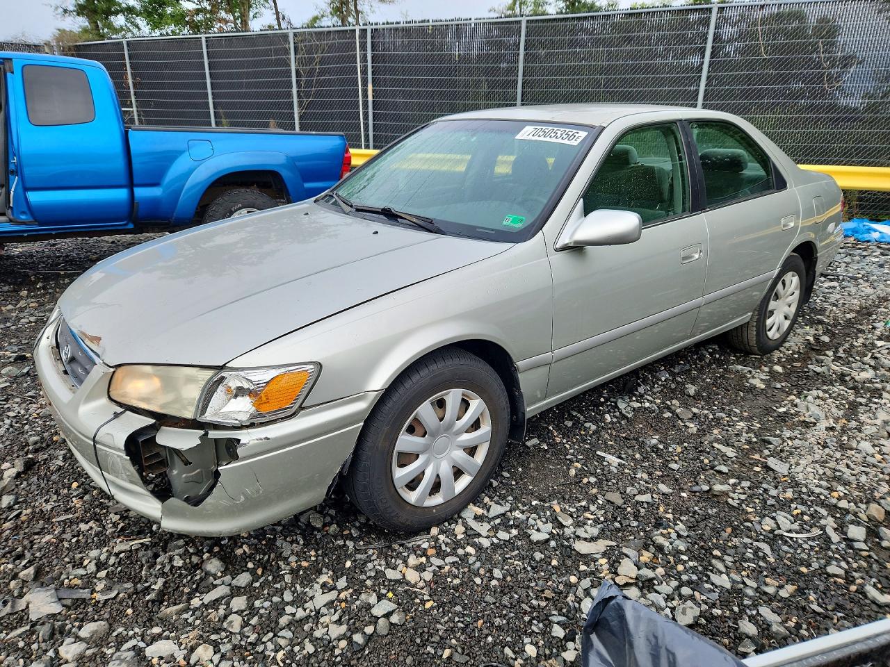 2001 TOYOTA CAMRY LE | JT2BG28K110543096 | UPCARS