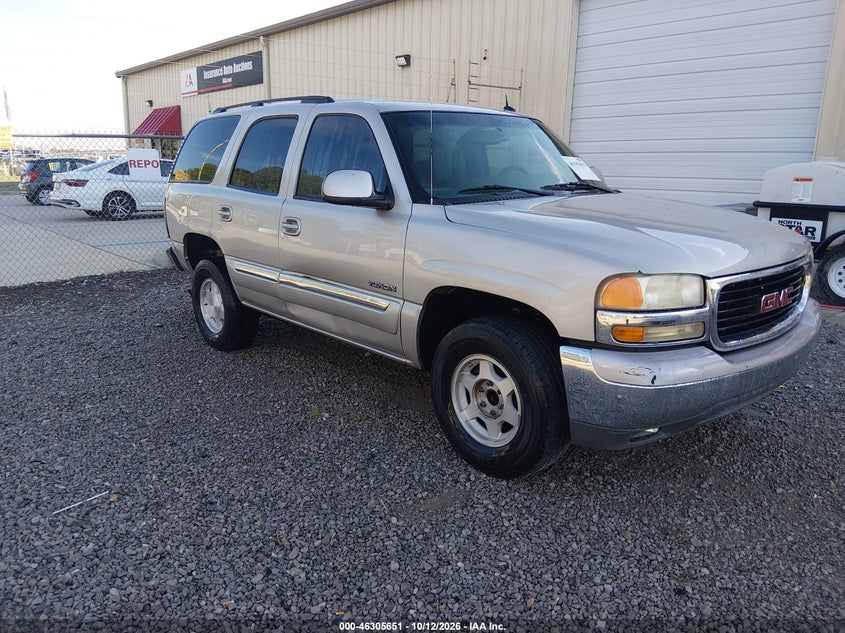 2005 GMC YUKON SLE | 1GKEC13T95R267623 | UPCARS