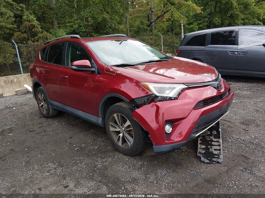 2018 TOYOTA RAV4 XLE | 2T3RFREV2JW762578 | UPCARS