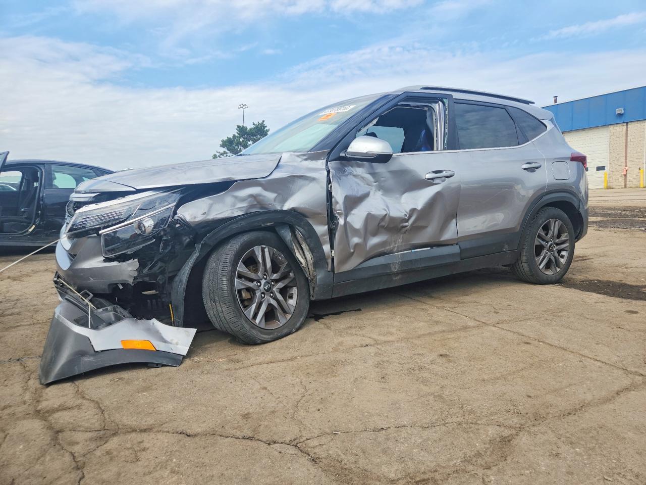 2021 KIA SELTO S | KNDEU2AA1M7104944 | UPCARS