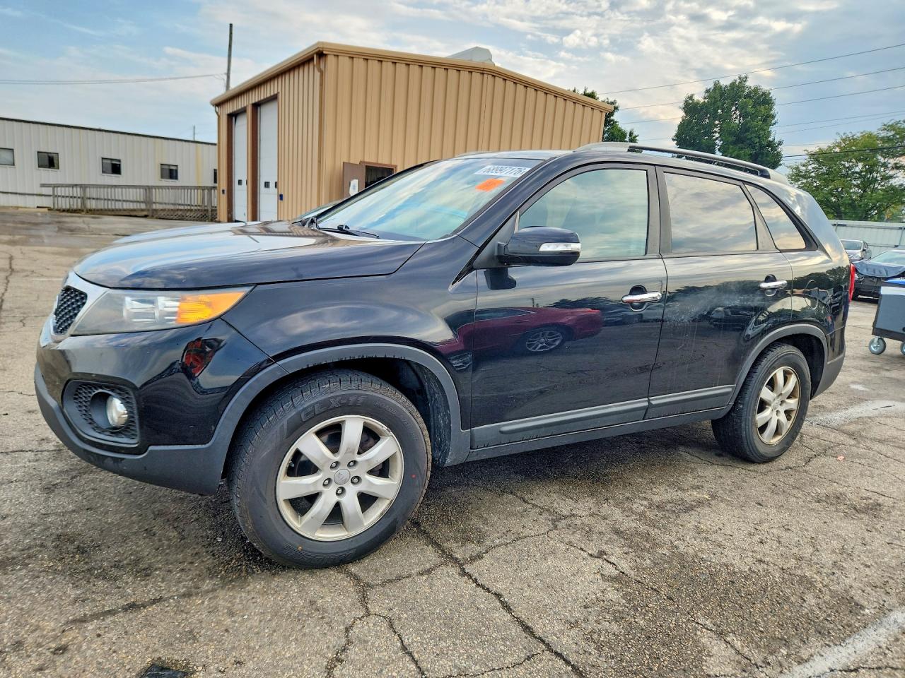 2013 KIA SORENTO LX | 5XYKT3A65DG343441 | UPCARS