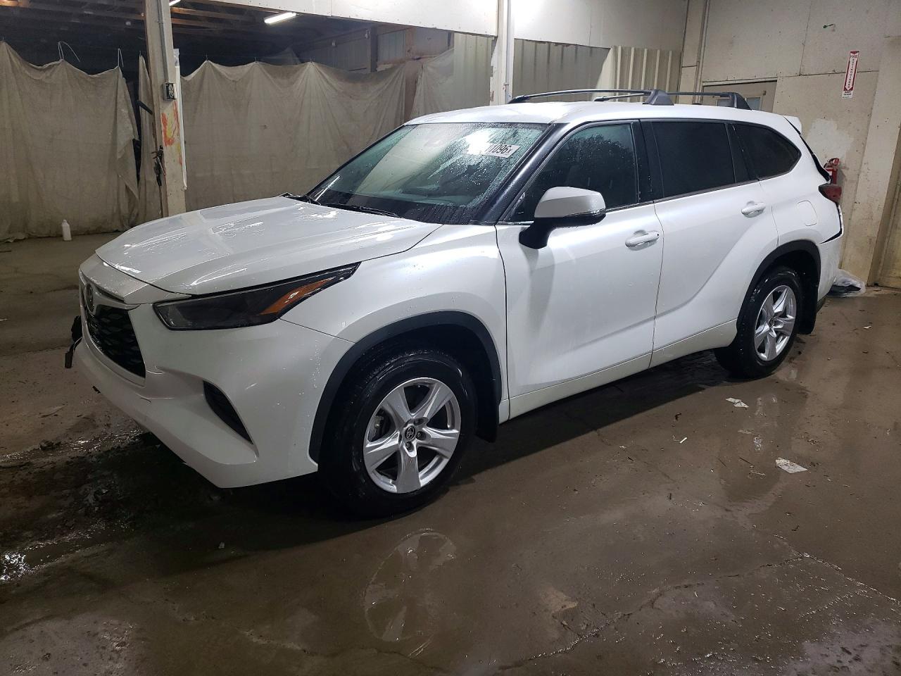 2022 TOYOTA HIGHLANDER L | 5TDCZRAH8NS094788 | UPCARS
