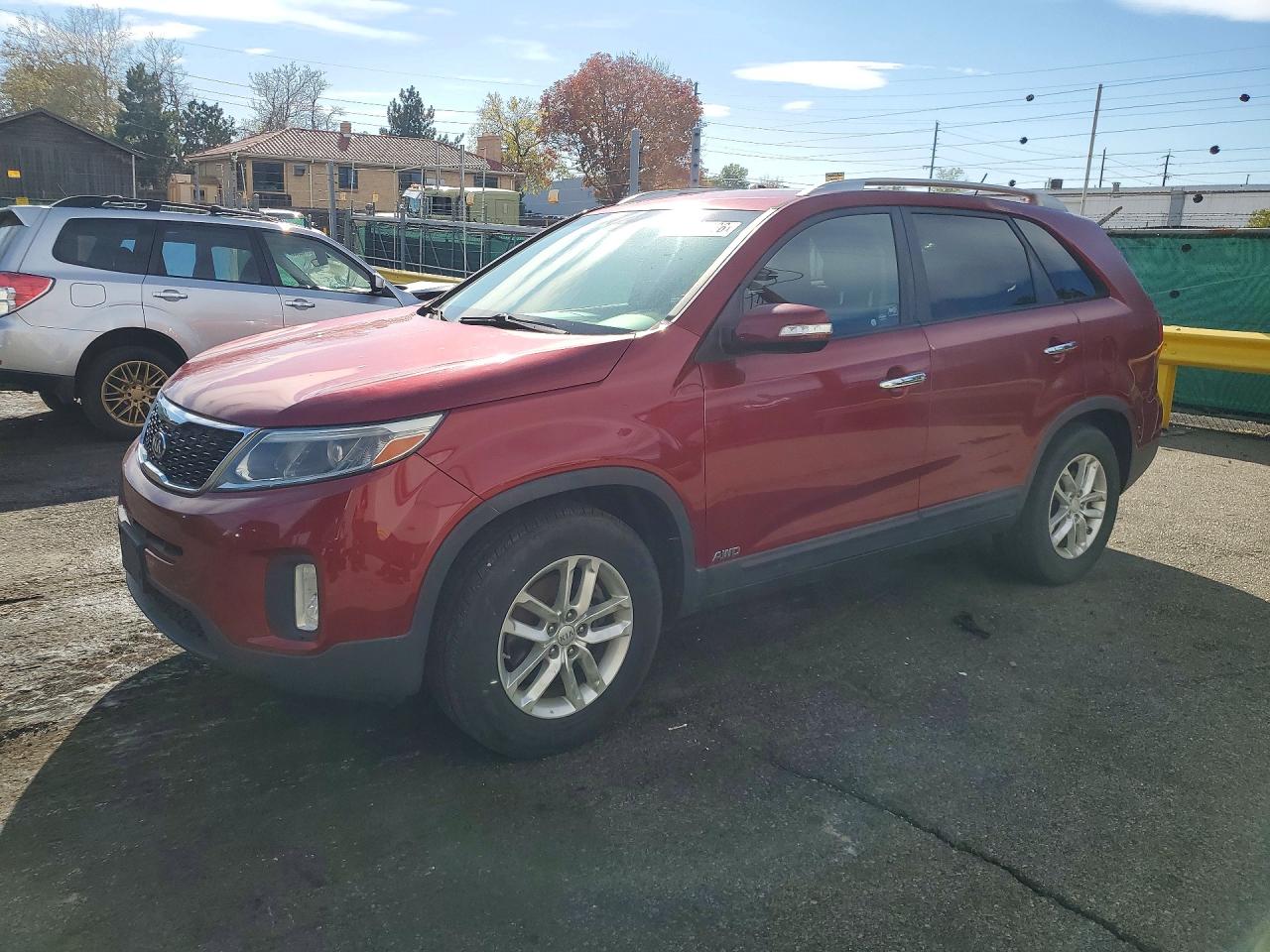 2015 KIA SORENTO LX | 5XYKTCA67FG561531 | UPCARS
