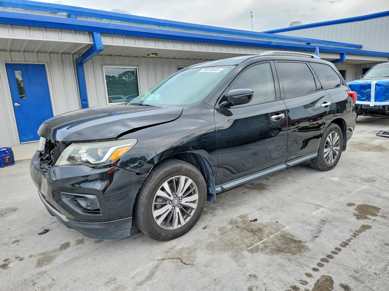 2017 NISSAN PATHFINDER S | 5N1DR2MN8HC679062 | UPCARS