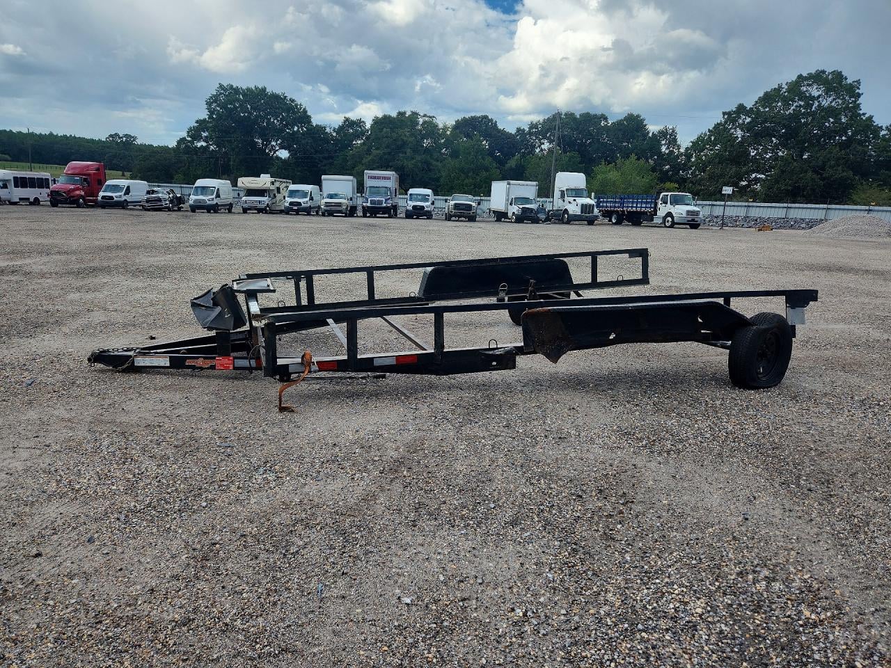 2024 BOAT TRAILERS DOWN TO EARTH UTILITY TRAILER | 1XNBU1428R3108884 | UPCARS
