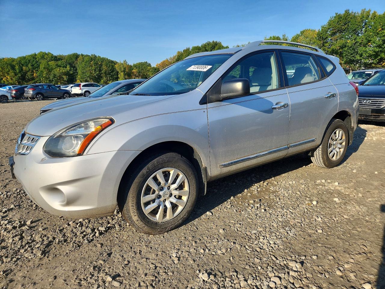 2015 NISSAN ROGUE S | JN8AS5MV3FW754747 | UPCARS