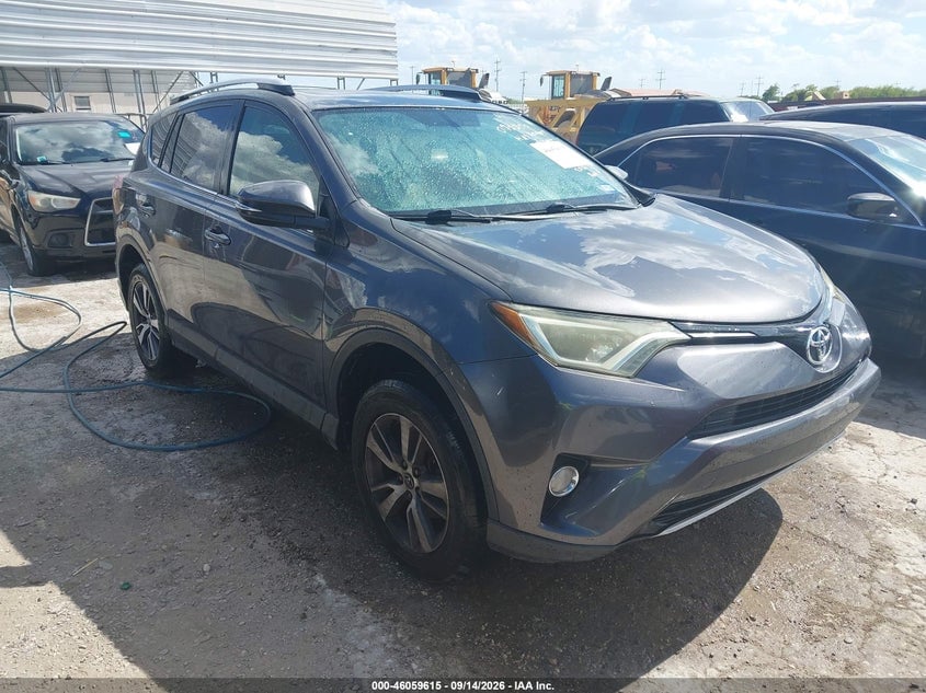 2016 TOYOTA RAV4 XLE | JTMWFREV0GJ092250 | UPCARS