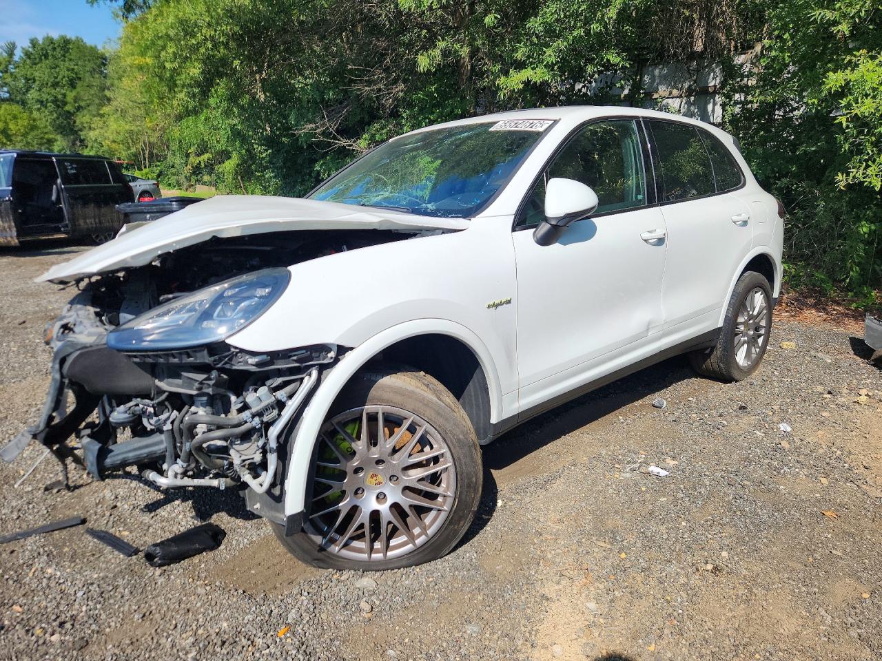 2018 PORSCHE CAYENNE SE HYBRID PLATINUM | WP1AE2A28JLA71463 | UPCARS