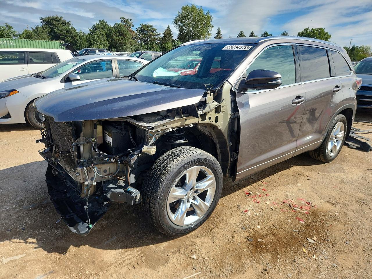 2015 TOYOTA HIGHLANDER LIMITED | 5TDDKRFH7FS166079 | UPCARS
