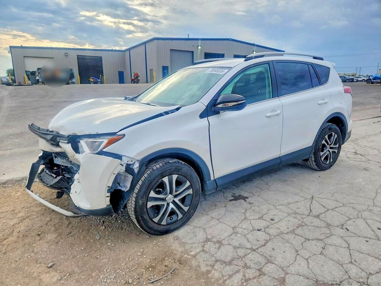 2017 TOYOTA RAV4 LE | 2T3BFREVXHW596127 | UPCARS