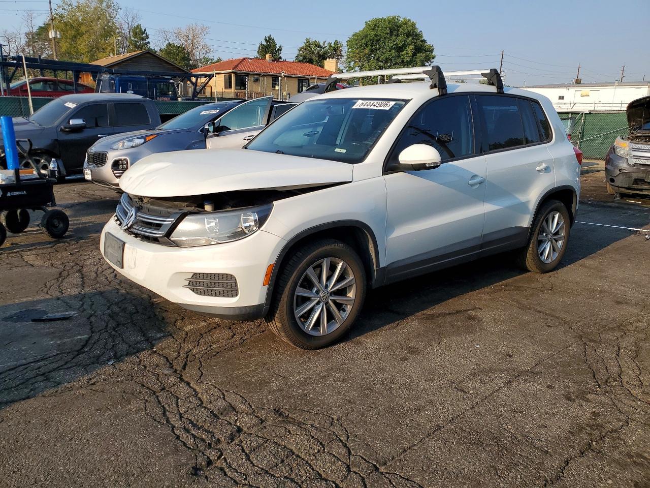 2017 VOLKSWAGEN TIGUAN S | WVGBV7AX6HK045521 | UPCARS
