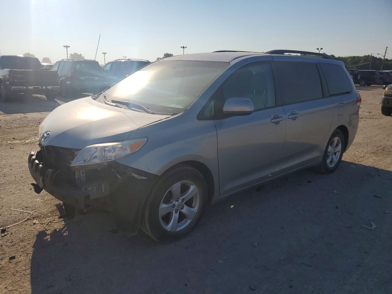 2013 TOYOTA SIENNA LE | 5TDKK3DC8DS384508 | UPCARS