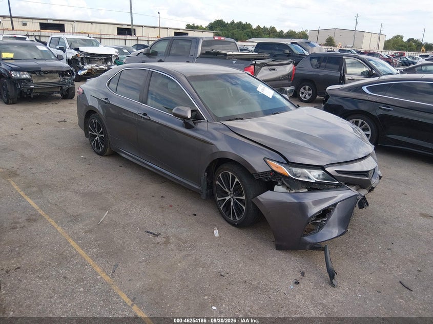 2018 TOYOTA CAMRY SE | 4T1B11HK9JU585099 | UPCARS