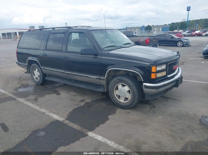 1999 GMC SUBURBAN 1500 SLT CMI | 3GKFK16R8XG504399 | UPCARS