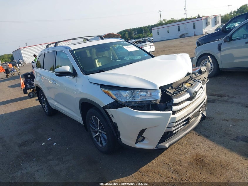 2017 TOYOTA HIGHLANDER XLE | 5TDJZRFH2HS458529 | UPCARS