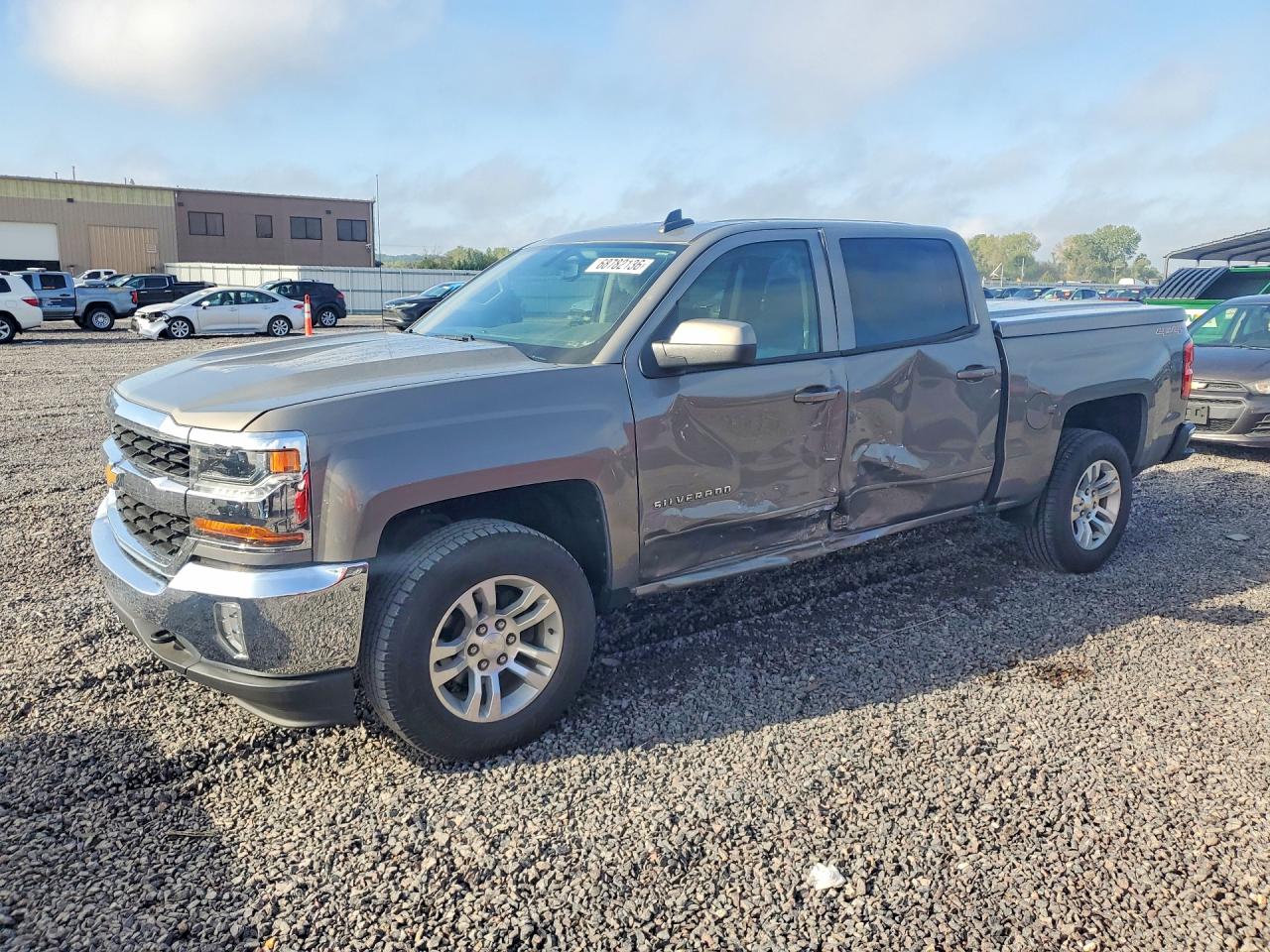 2017 CHEVROLET SILVERADO K1500 LT | 3GCUKREC6HG246884 | UPCARS
