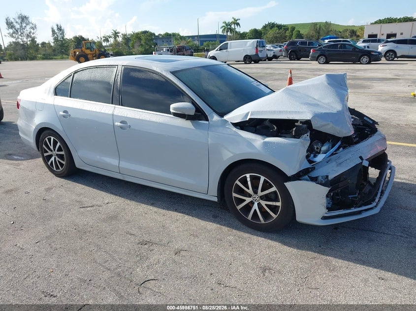 2017 VOLKSWAGEN JETTA 1.4T SE | 3VWDB7AJ0HM393743 | UPCARS