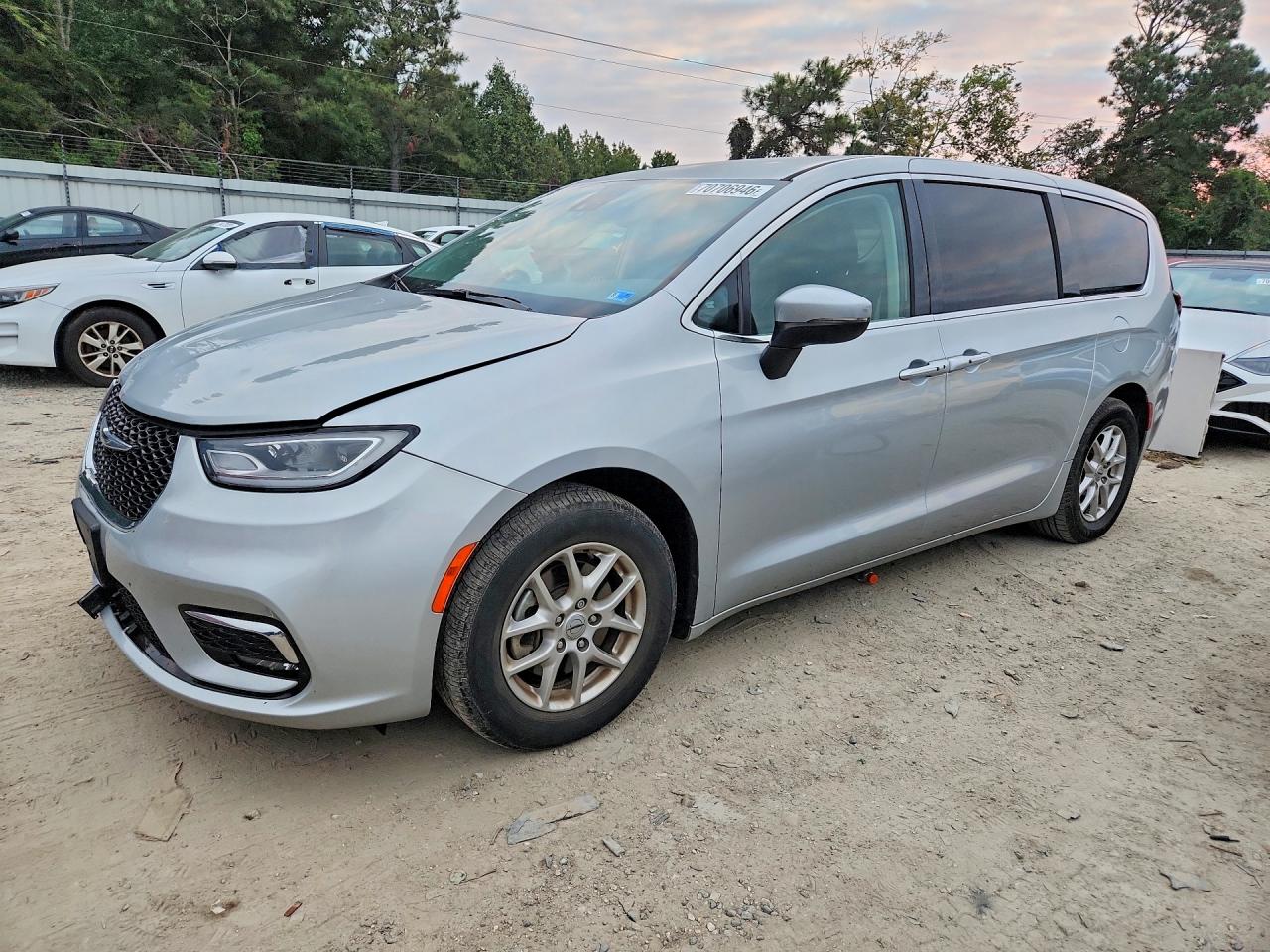 2023 CHRYSLER PACIFICA TOURING L | 2C4RC1BG5PR517101 | UPCARS