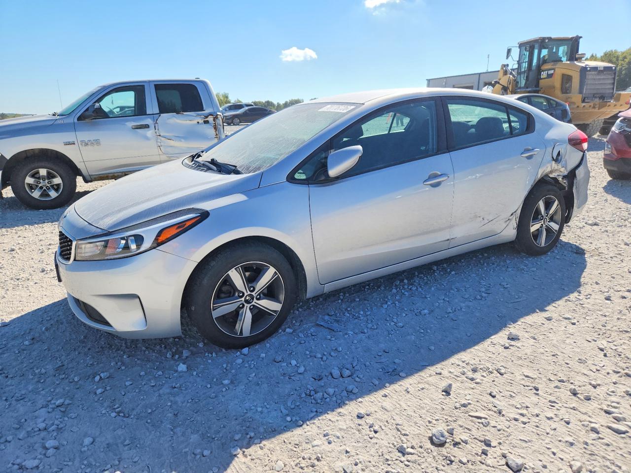 2018 KIA FORTE LX | 3KPFL4A71JE171899 | UPCARS