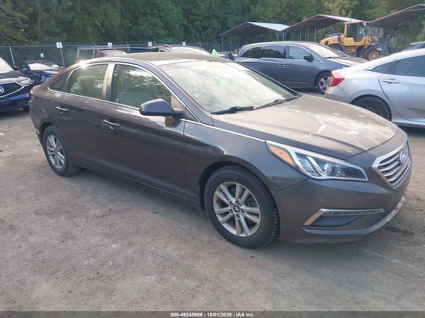 2015 HYUNDAI SONATA SE | 5NPE24AF9FH214586 | UPCARS