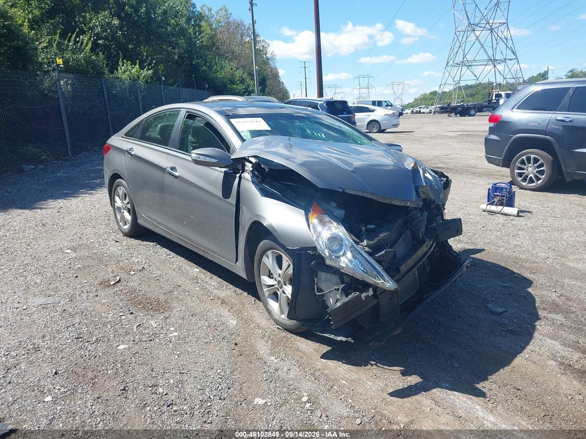 2013 HYUNDAI SONATA LIMITED | 5NPEC4AC8DH581706 | UPCARS