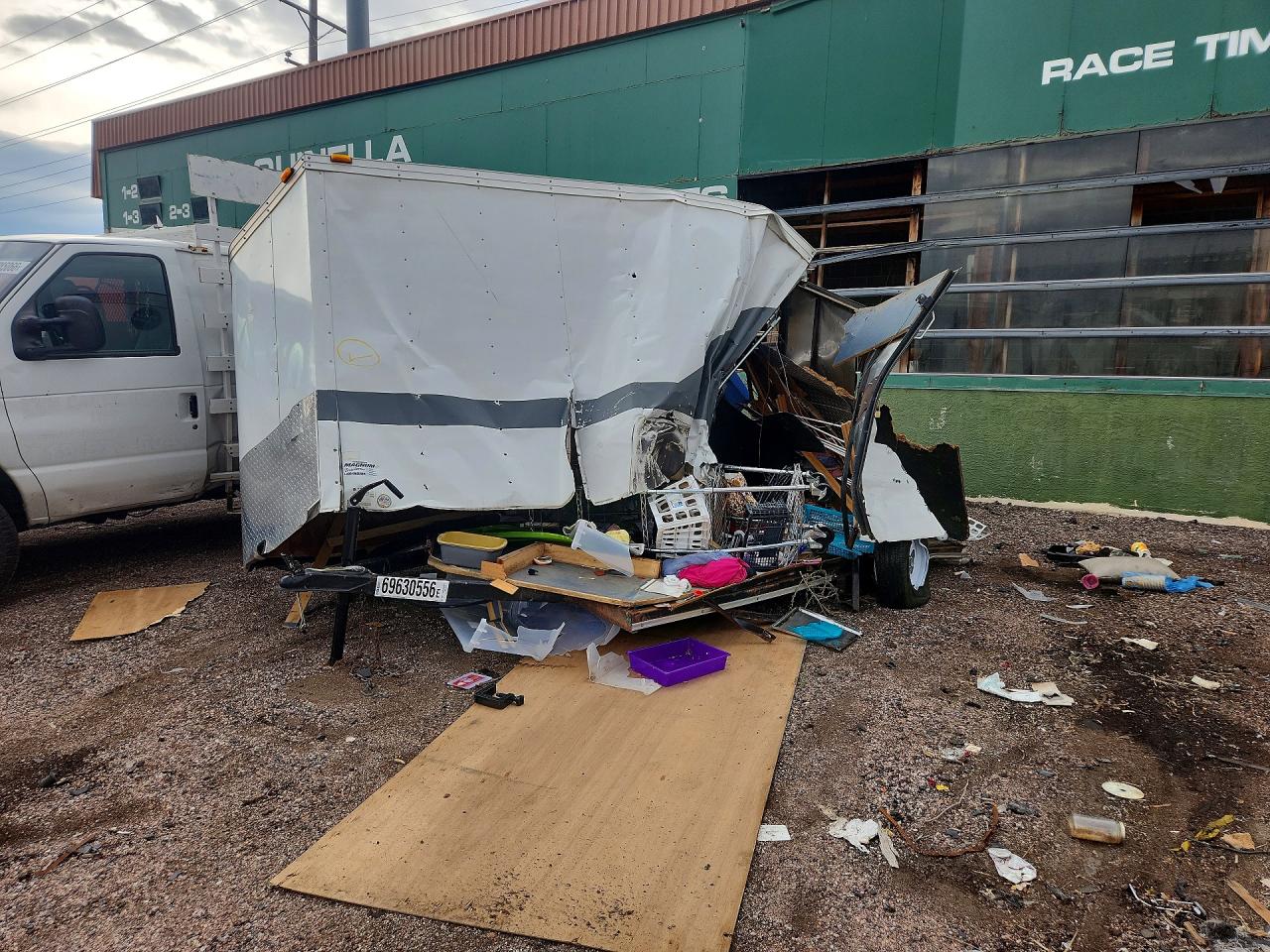 2015 WELLS CARGO UNKNOWN ENCLOSED CARGO TRAILER | 575200D10FT290288 | UPCARS