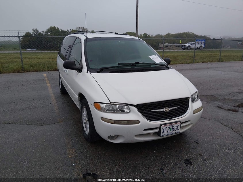 1999 CHRYSLER TOWN & COUNTRY LX | 1C4GP54L0XB528373 | UPCARS