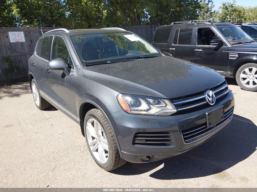 2014 VOLKSWAGEN TOUAREG TDI EXECUTIVE | WVGEP9BP0ED014623 | UPCARS