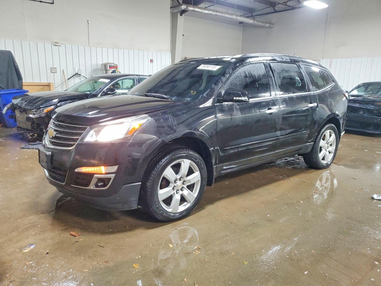 2016 CHEVROLET TRAVERSE LT | 1GNKRGKD5GJ214260 | UPCARS