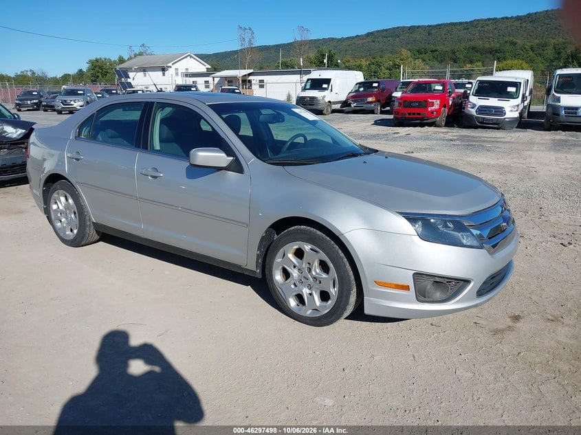 2010 FORD FUSION SE | 3FAHP0HG2AR242943 | UPCARS