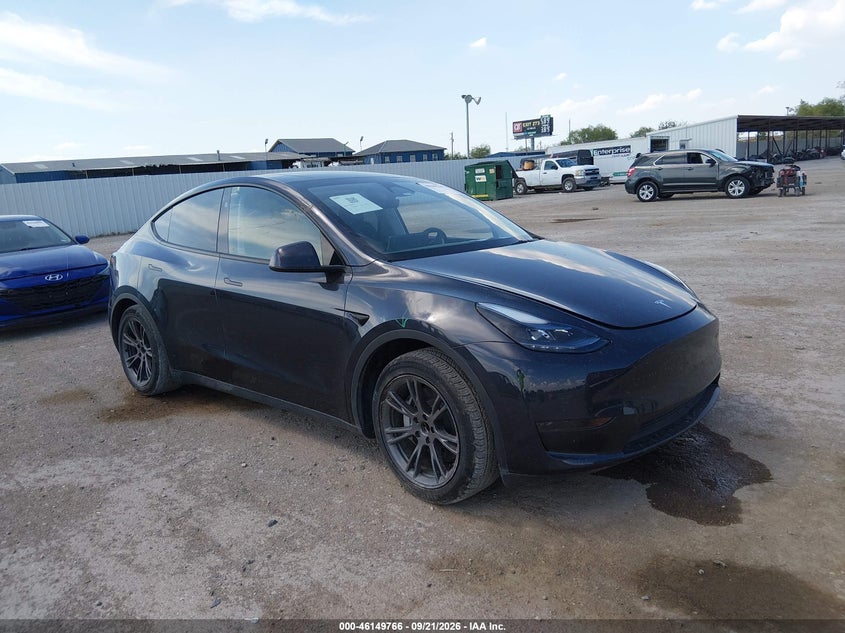 2024 TESLA MODEL Y LONG RANGE SINGLE MOTOR REAR-WHEEL DRIVE/RWD | 7SAYGDED3RF209560 | UPCARS