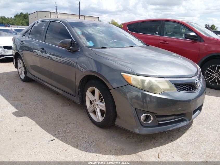 2014 TOYOTA CAMRY SE | 4T1BF1FK2EU470953 | UPCARS