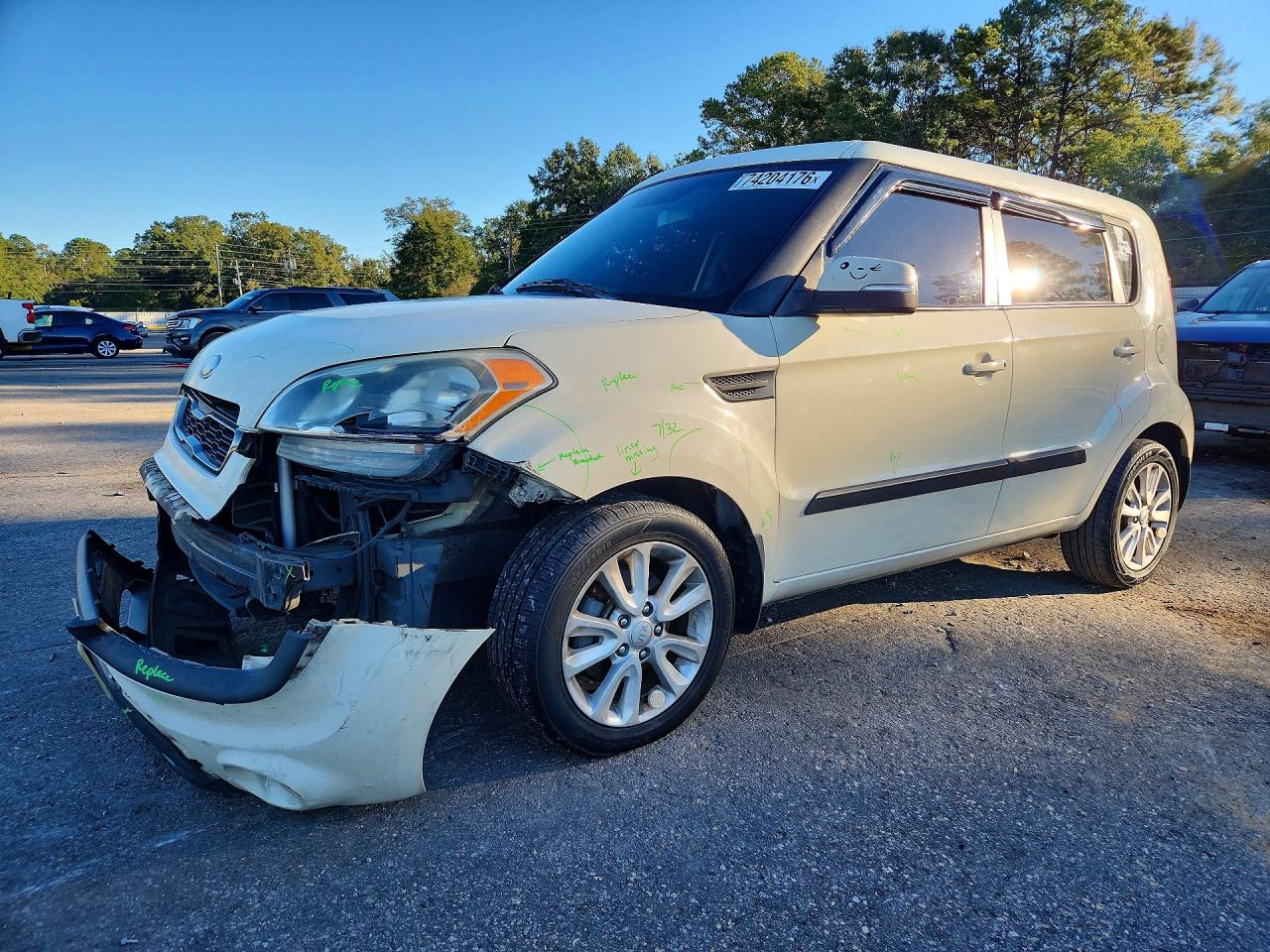 2013 KIA SOUL + | KNDJT2A67D7537696 | UPCARS