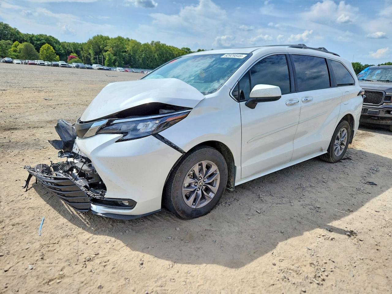 2025 TOYOTA SIENNA XLE 8-PASSENGER | 5TDYRKEC7SS287800 | UPCARS
