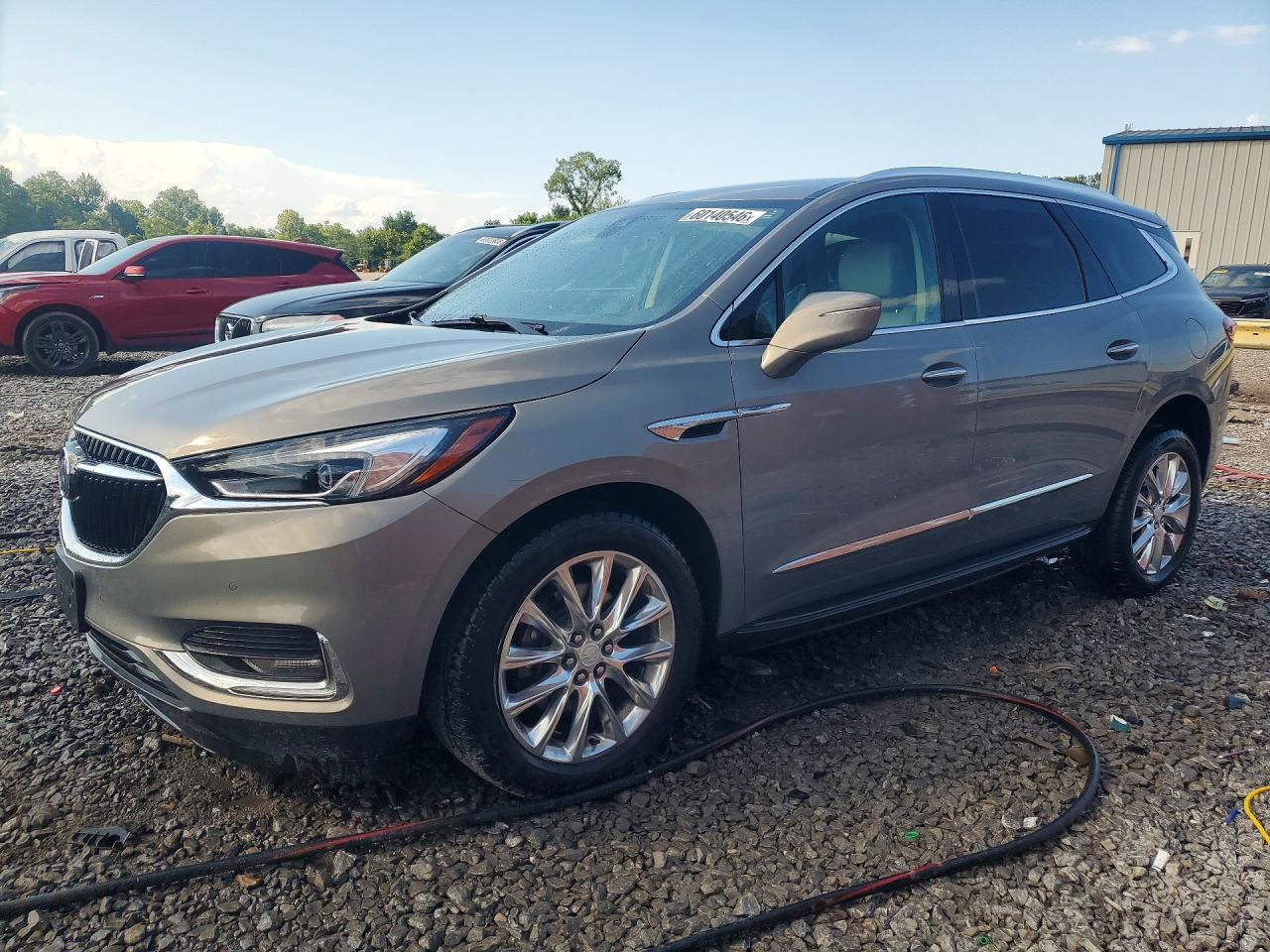 2018 BUICK ENCLAVE PREMIUM | 5GAEVBKW0JJ143497 | UPCARS