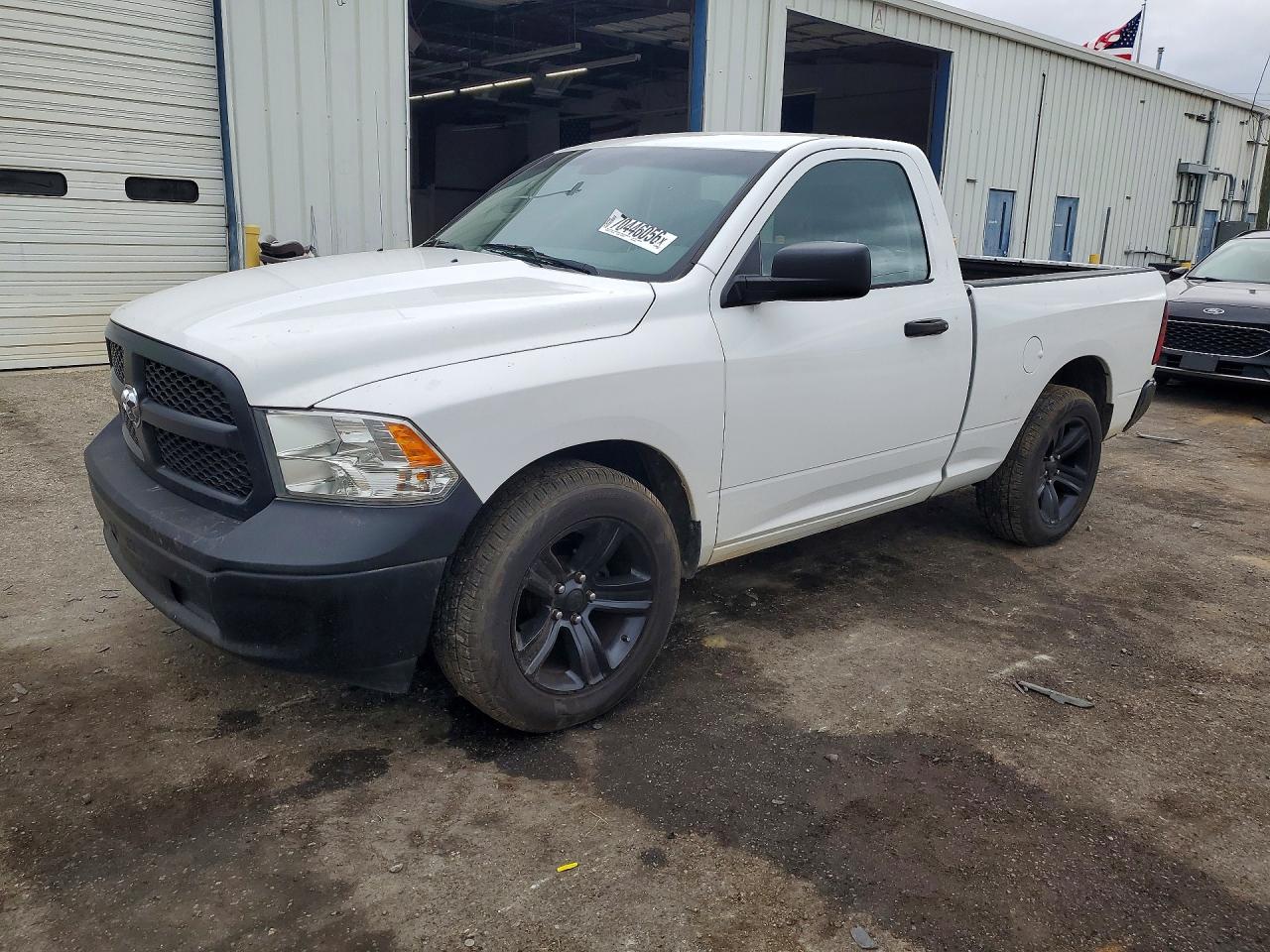 2018 RAM 1500 ST | 3C6JR6AG6JG238514 | UPCARS