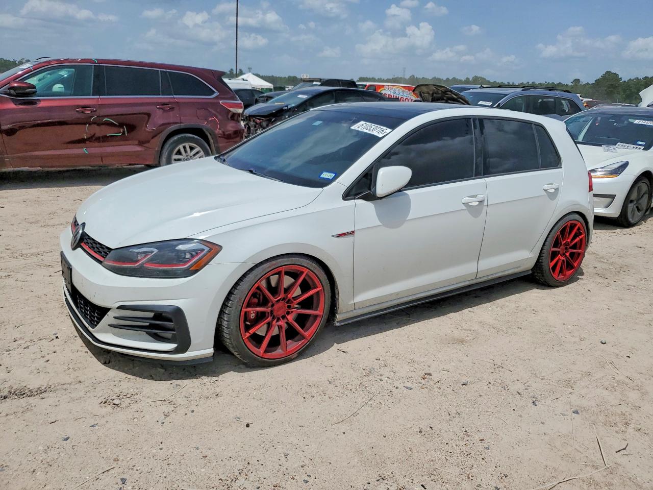 2018 VOLKSWAGEN GTI S/SE/AUTOBAHN | 3VW447AU7JM275229 | UPCARS