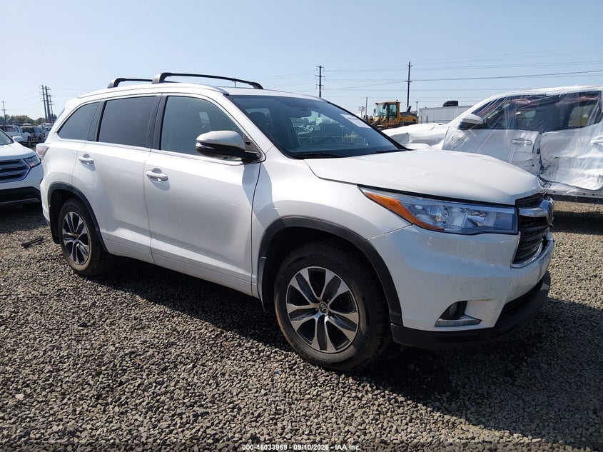 2014 TOYOTA HIGHLANDER LIMITED PLATINUM V6 | 5TDDKRFH5ES027535 | UPCARS