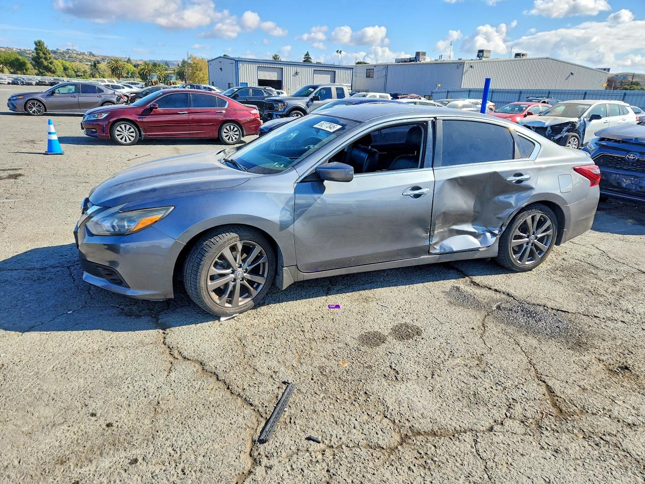 2018 NISSAN ALTIMA 2.5 SR | 1N4AL3AP0JC285779 | UPCARS