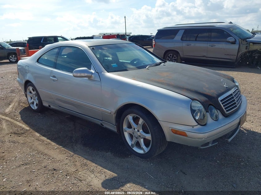 2000 MERCEDES-BENZ CLK 320 | WDBLJ65G3YF122216 | UPCARS