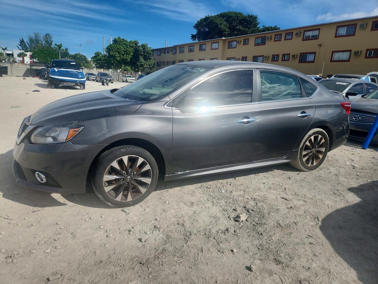 2017 NISSAN SENTRA SR | 3N1AB7AP4HY357446 | UPCARS